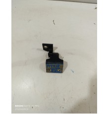 Петля двери задняя правая верхняя 