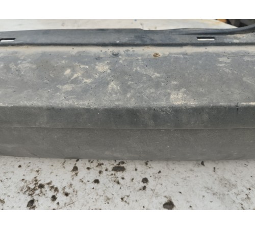 Задний бампер