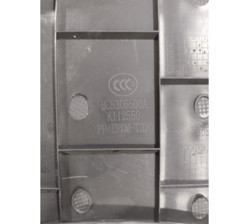 Накладка торпедо левая нижняя