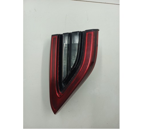 Фонарь задний правый внутренний