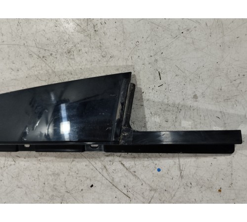 Накладка двери задняя правая