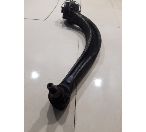 Рычаг подвески(передний левый)