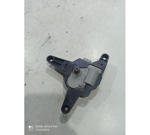 Моторчик привода заслонок отопителя