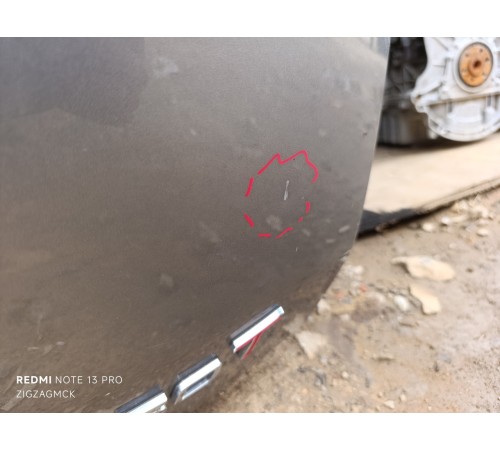 Дверь багажника в сборе