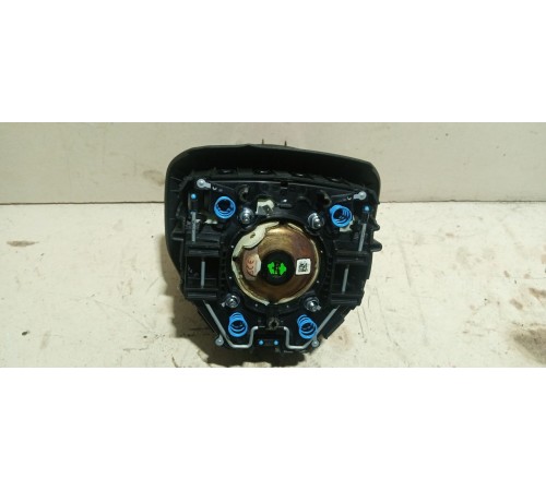 Подушка безопасности водителя