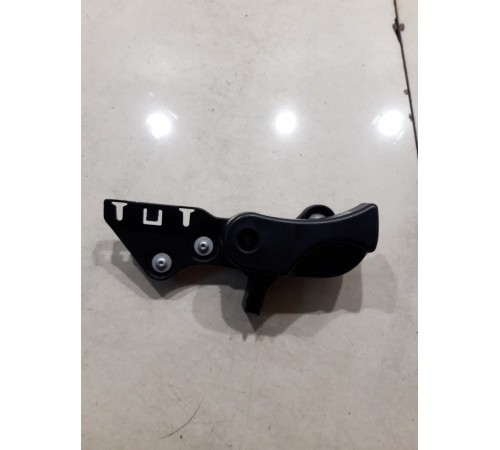 Ручка открывания капота с кронштейном