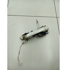 Ручка двери передняя правая наружная