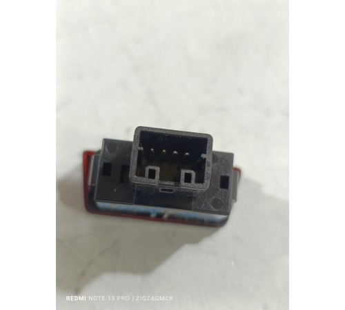 Кнопка аварийной сигнализации