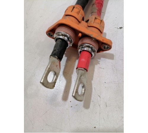 Силовой высоковольтный провод задний