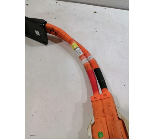 Силовой высоковольтный провод задний