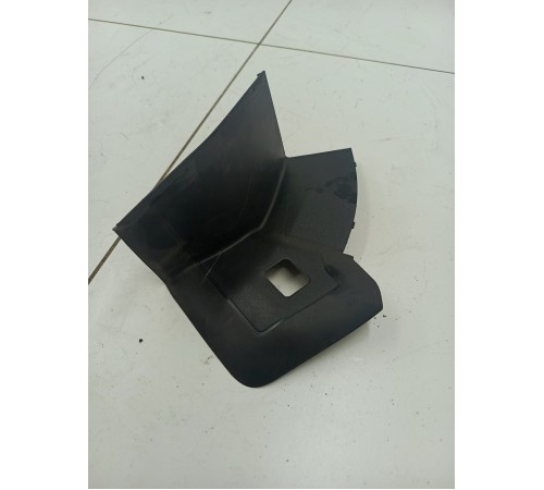 Накладка фонаря задняя левая