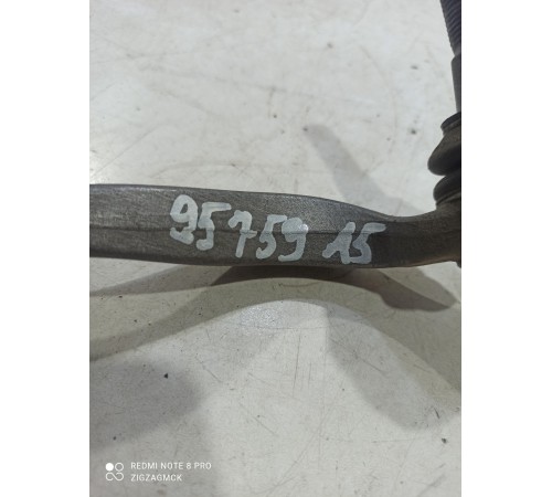 Рулевой наконечник левый