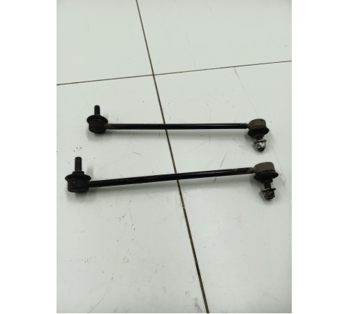 Стойка переднего стабилизатора 2 шт.