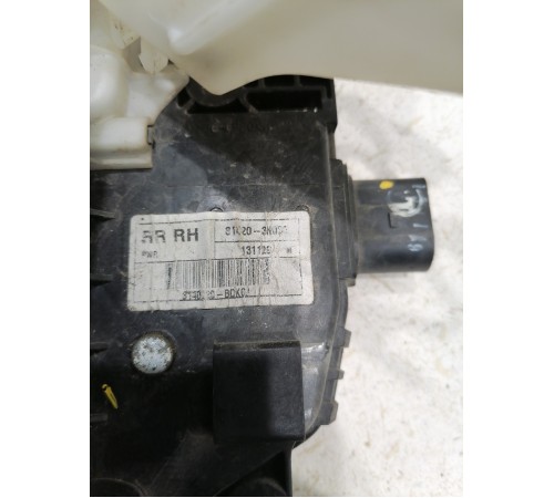 Замок двери задней правой