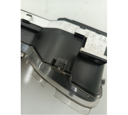 Панель приборов,щиток