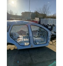 Порог со стойкой правый