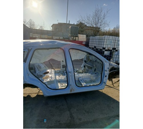 Порог со стойкой правый