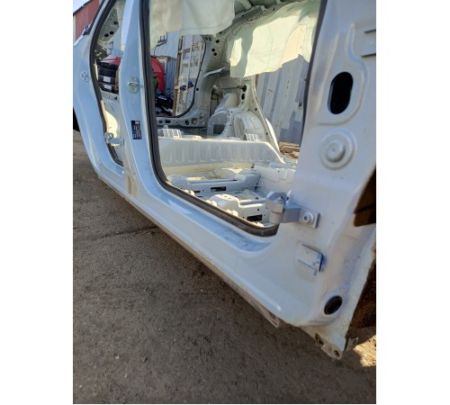 Порог со стойкой правый