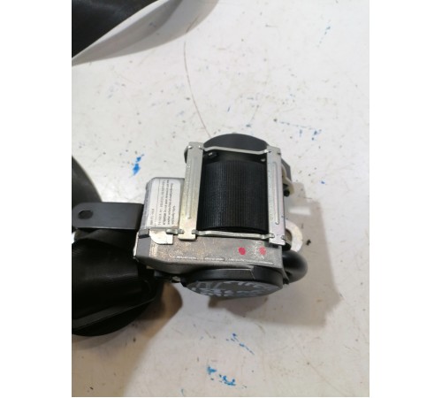 Ремень безопасности передний левый