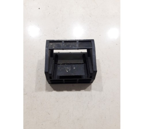 Кронштейн(крепление) радиатора