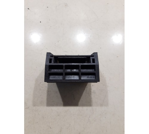 Кронштейн(крепление) радиатора