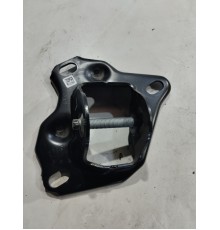 Кронштейн(крепление) задней балки левый