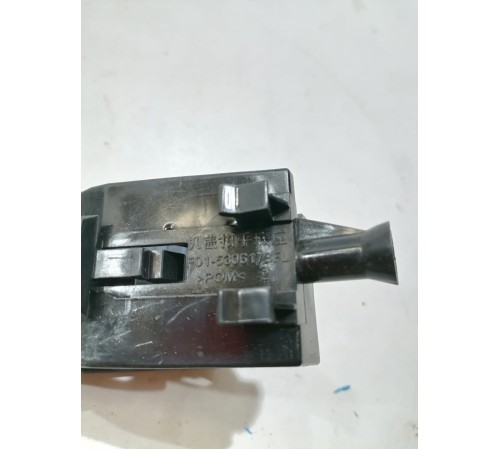 Ручка открывания капота