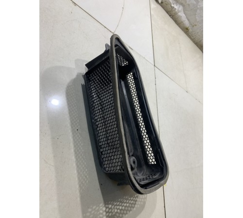 Решетка воздухозаборника