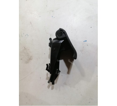 Ручка открывания капота