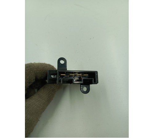 Резистор отопителя печки