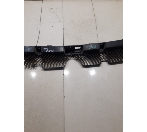 Кронштейн(крепление) заднего бампера центральный