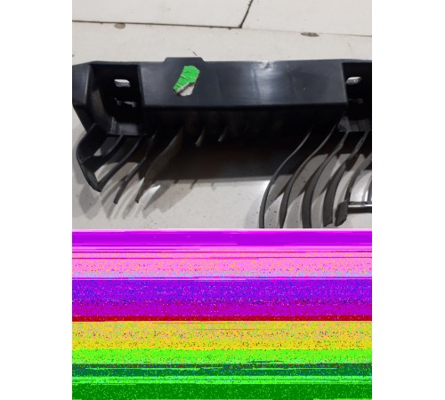 Кронштейн(крепление) заднего бампера центральный