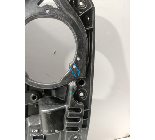 Стеклоподьемник передний правый с моторчиком