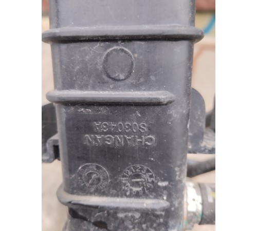 Радиатор охлаждения двигателя