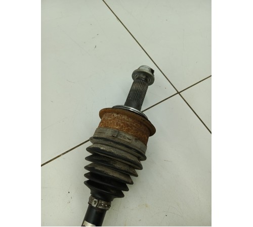 Полуось (привод) передний левый