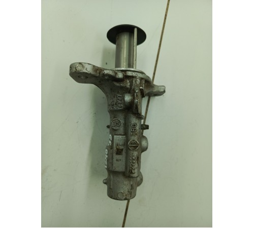 Главный тормозной цилиндр