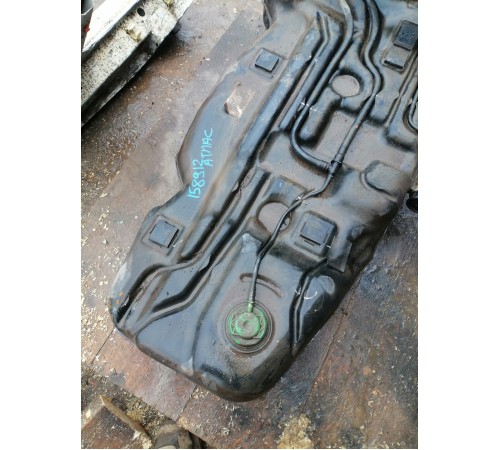 Бак топливный