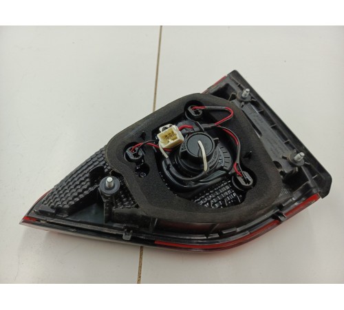 Фонарь задний внутренний левый