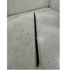 Уплотнитель стекла (задний левый наружный)