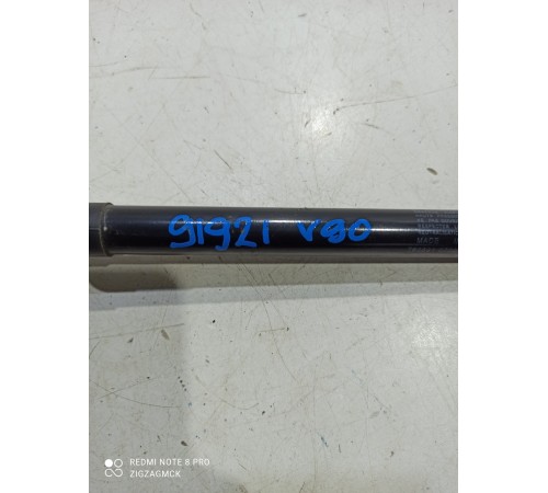 Амортизатор крышки багажника