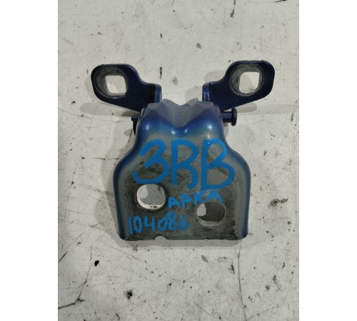 Петля двери(задняя правая верхняя)