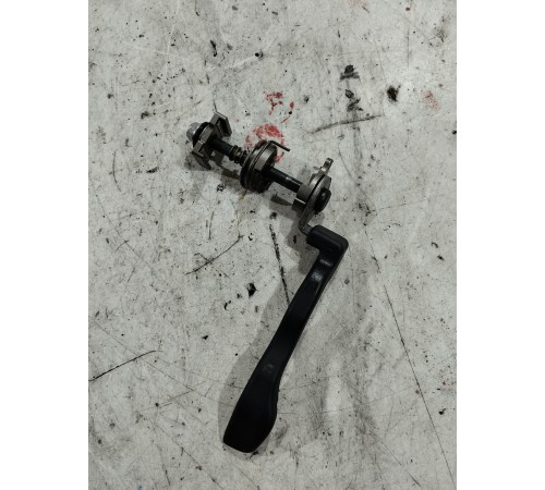 Рычаг регулировки рулевой колонки по высоте