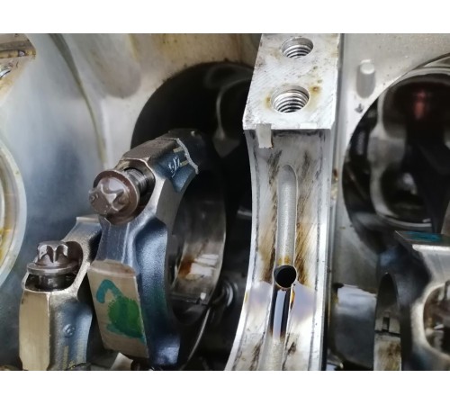 Поршень с шатуном