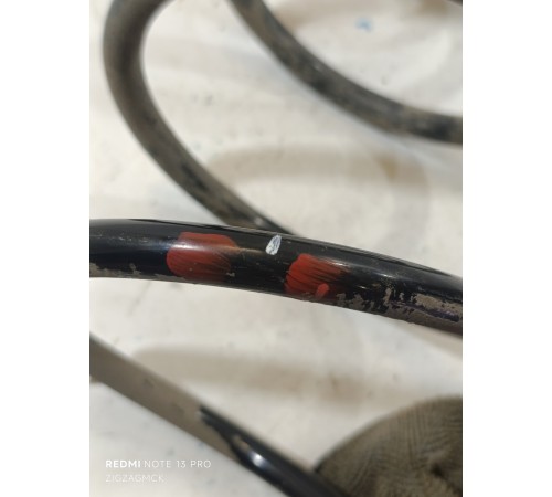 Пружина передняя