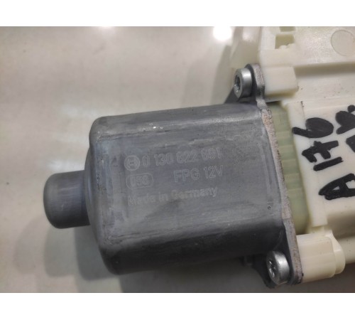 Моторчик стеклоподъемника(передний правый)