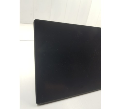 Информационный дисплей монитор мультимедийный