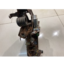 Педаль сцепления