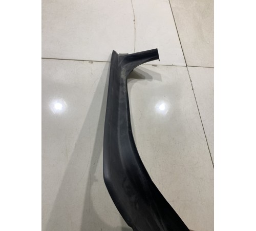 Накладка водосточного желобка(задняя левая)