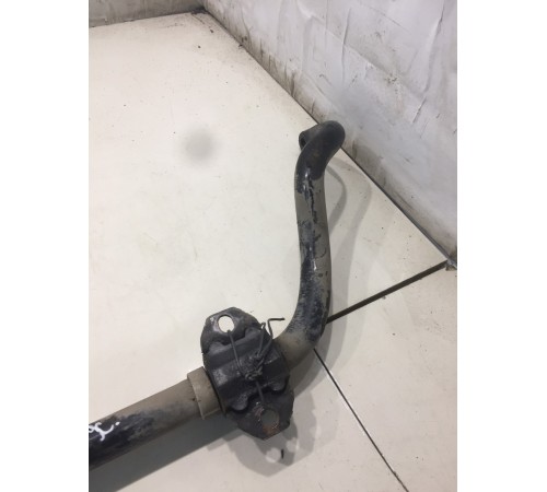 Стабилизатор передний