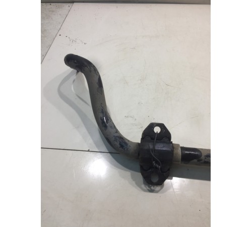 Стабилизатор передний